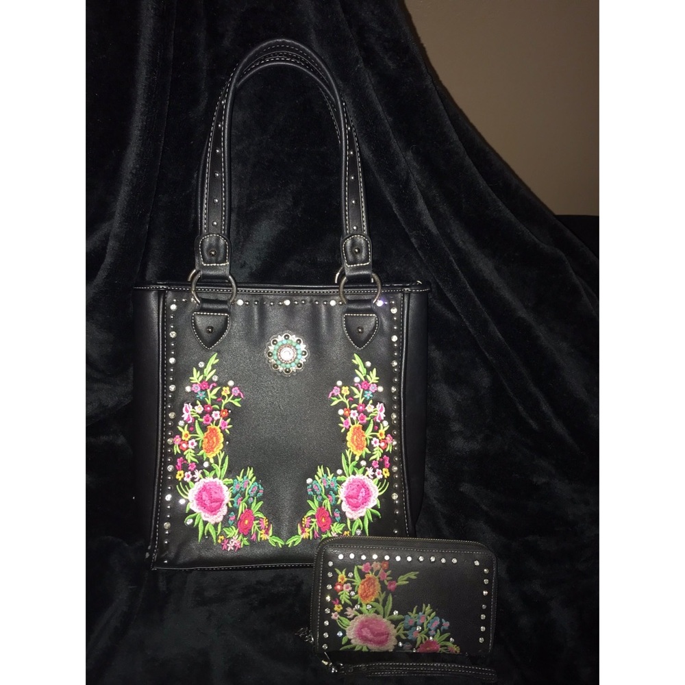 Montana West Purse & Wallet